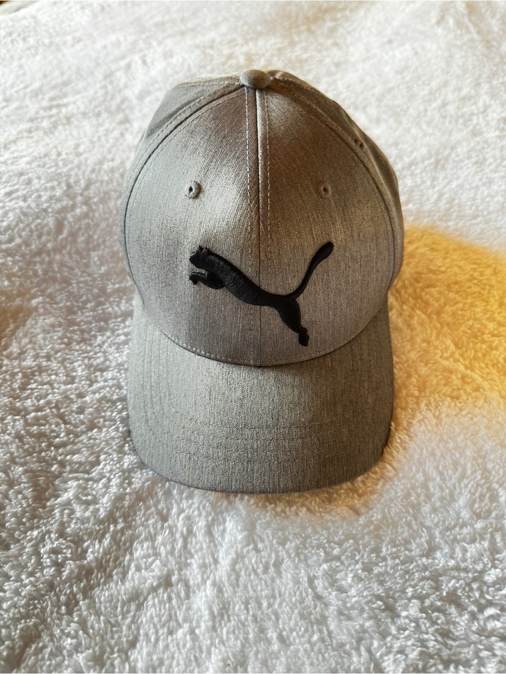 Puma Gray and Black Flexfit Baseball Cap NWOT
